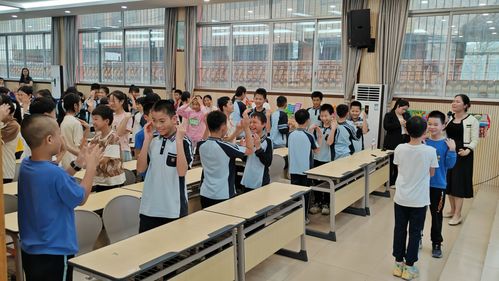 南宁市青秀区长塘镇中心学校开展学生心理健康教育讲座